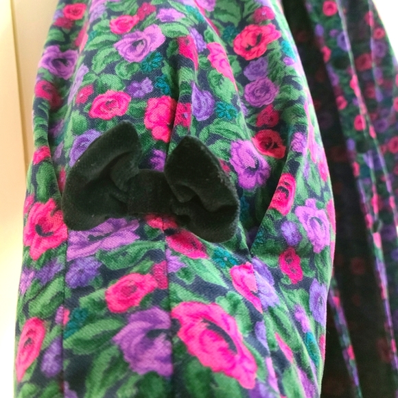 SOLD!! ⭐HOST PICK⭐  VINTAGE - Children's cotton velvet coat with separate hood. - Picture 11 of 16